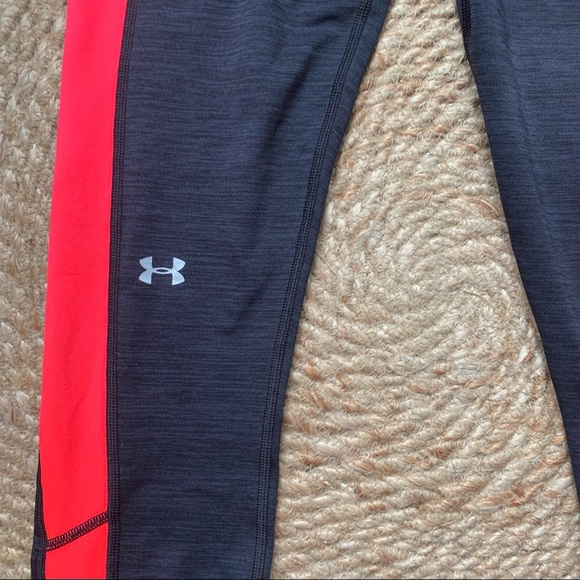 Under Armour Leggings - Picture 2 of 5